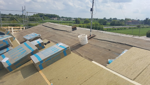 Copertura realizzata da 2M Lattonerie
